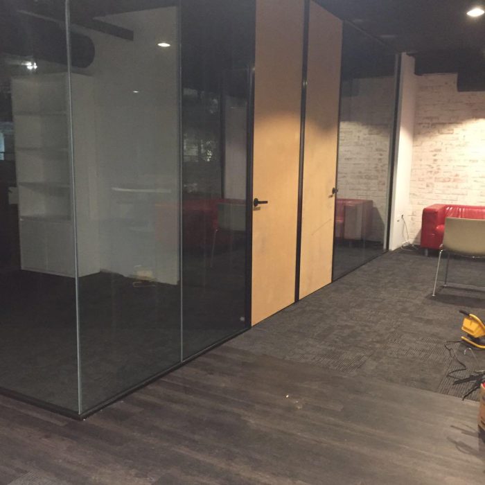 Glass-Partition-Walls5.jpg